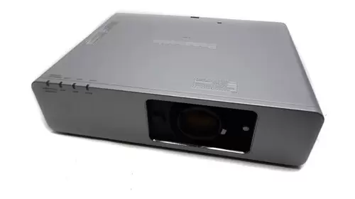 Videobeam Proyector Panasonic Pt-f200 3500 Lumenes 3lcd Xga
