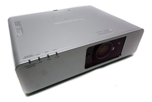 Videobeam Proyector Panasonic Pt-f200 3500 Lumenes 3lcd Xga